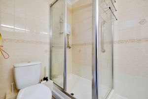 SHOWER ROOM- click for photo gallery